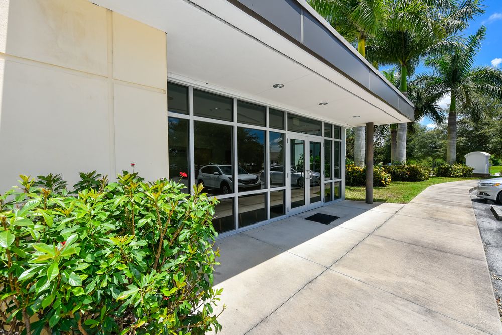 Free Standing Well Built Office in Lakewood Ranch: 6802 Energy Ct, Lakewood Ranch, FL 34240